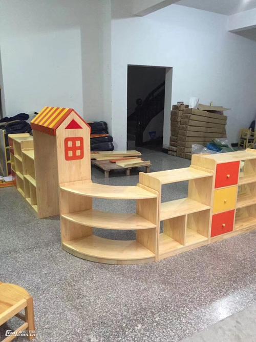 广西南宁幼儿园区角组合柜实木家具儿童家具工厂厂家批发 (31)